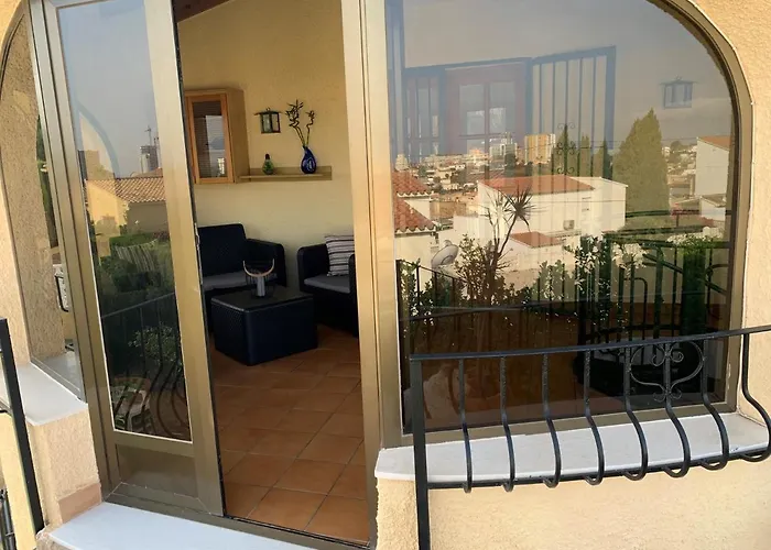 Llar Soraya - En * Calpe